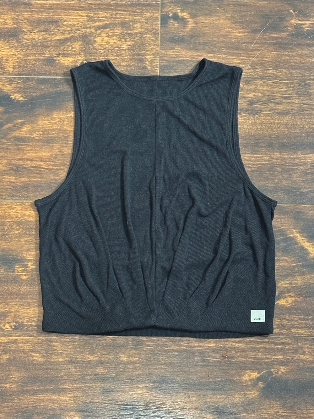 Vuori Cove High Neck Tank Black Ribbed Twist Front Crop XS? 🖤✨